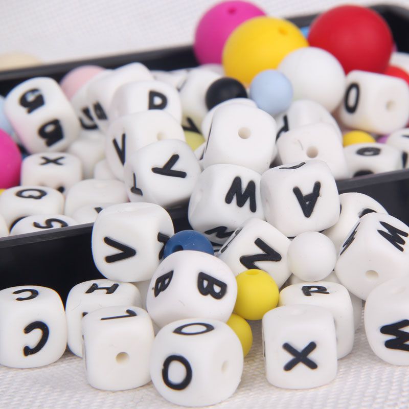 silicone letter beads