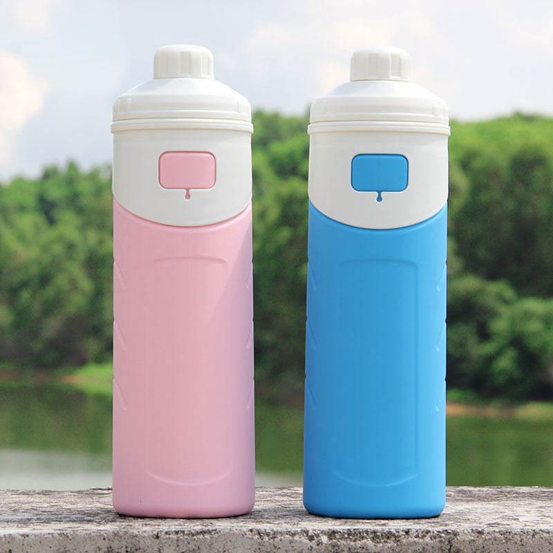 collapsible insulated water bottle